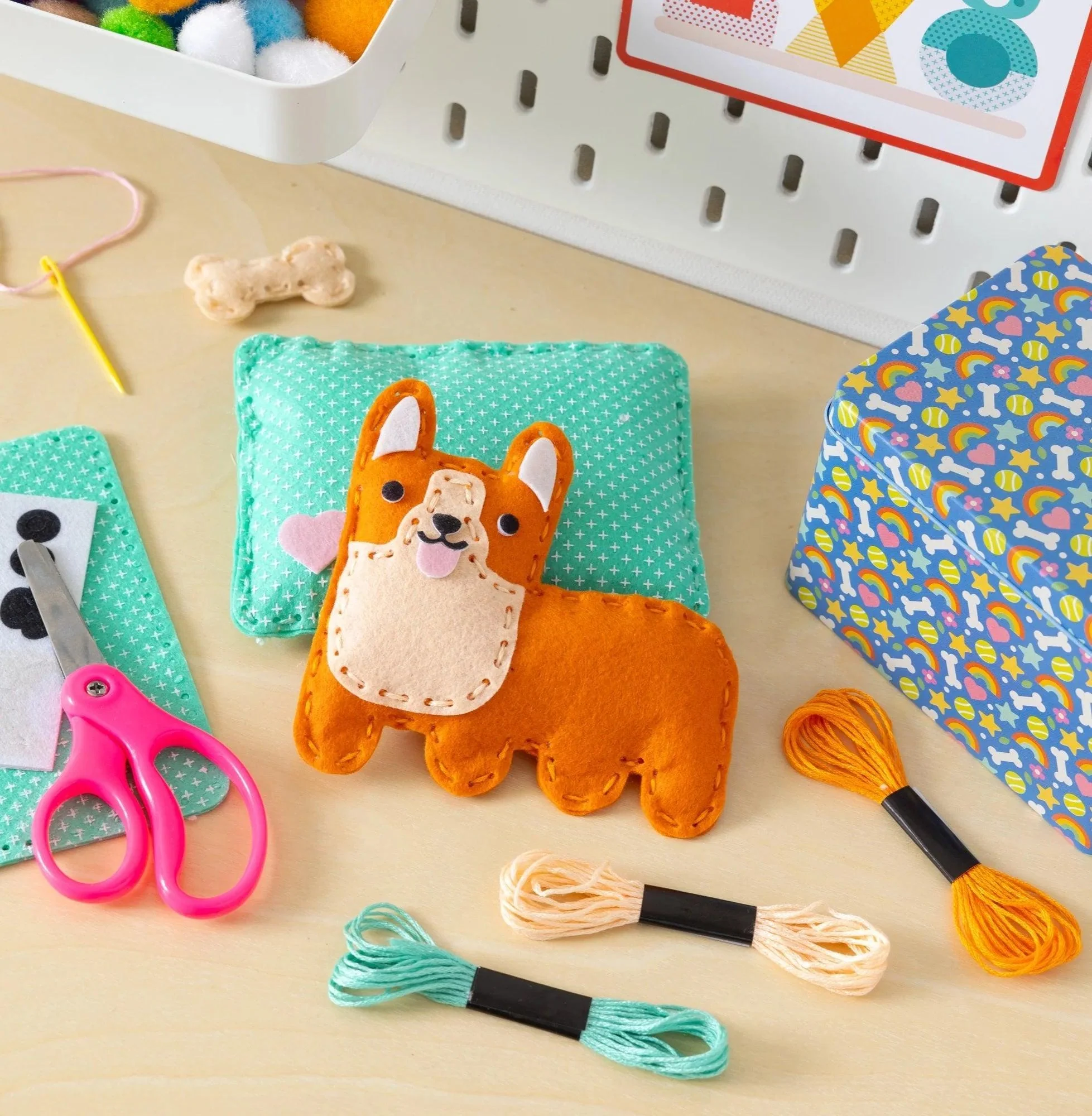 Mini Craft Kit: Pocket Pet Corgi - Image 2